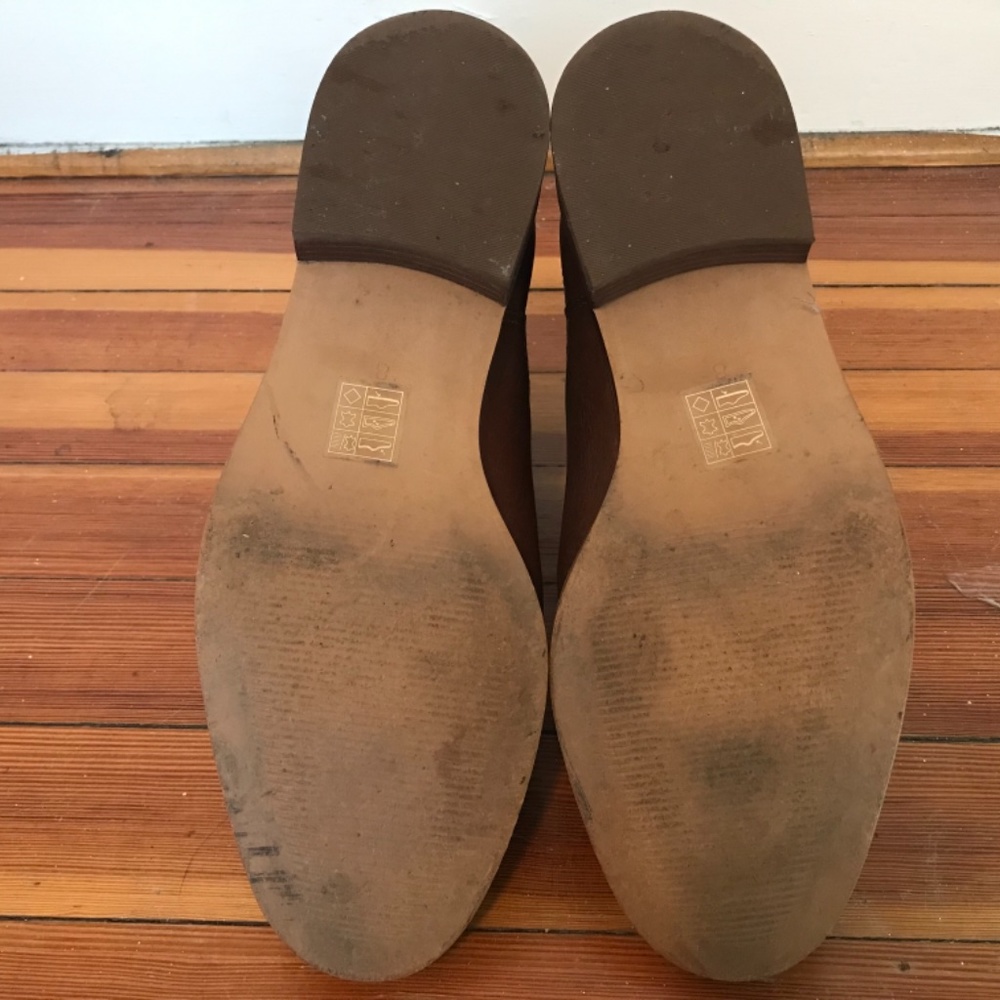 Madewell Ainsley Chelsea Boot in Dark Chesnut - Picture 8 of 10